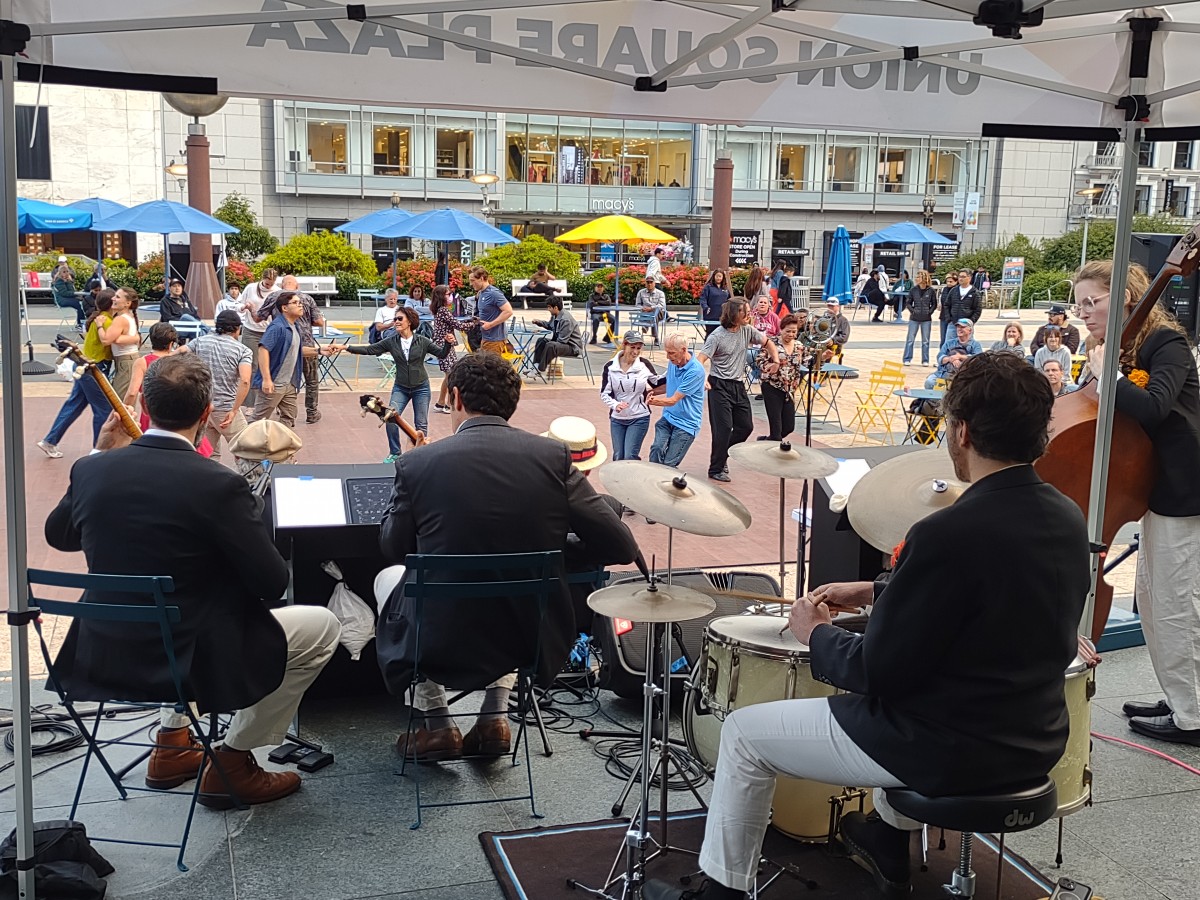 “Union Square Dances” Free Outdoor Friday Night Dance Party (SF)